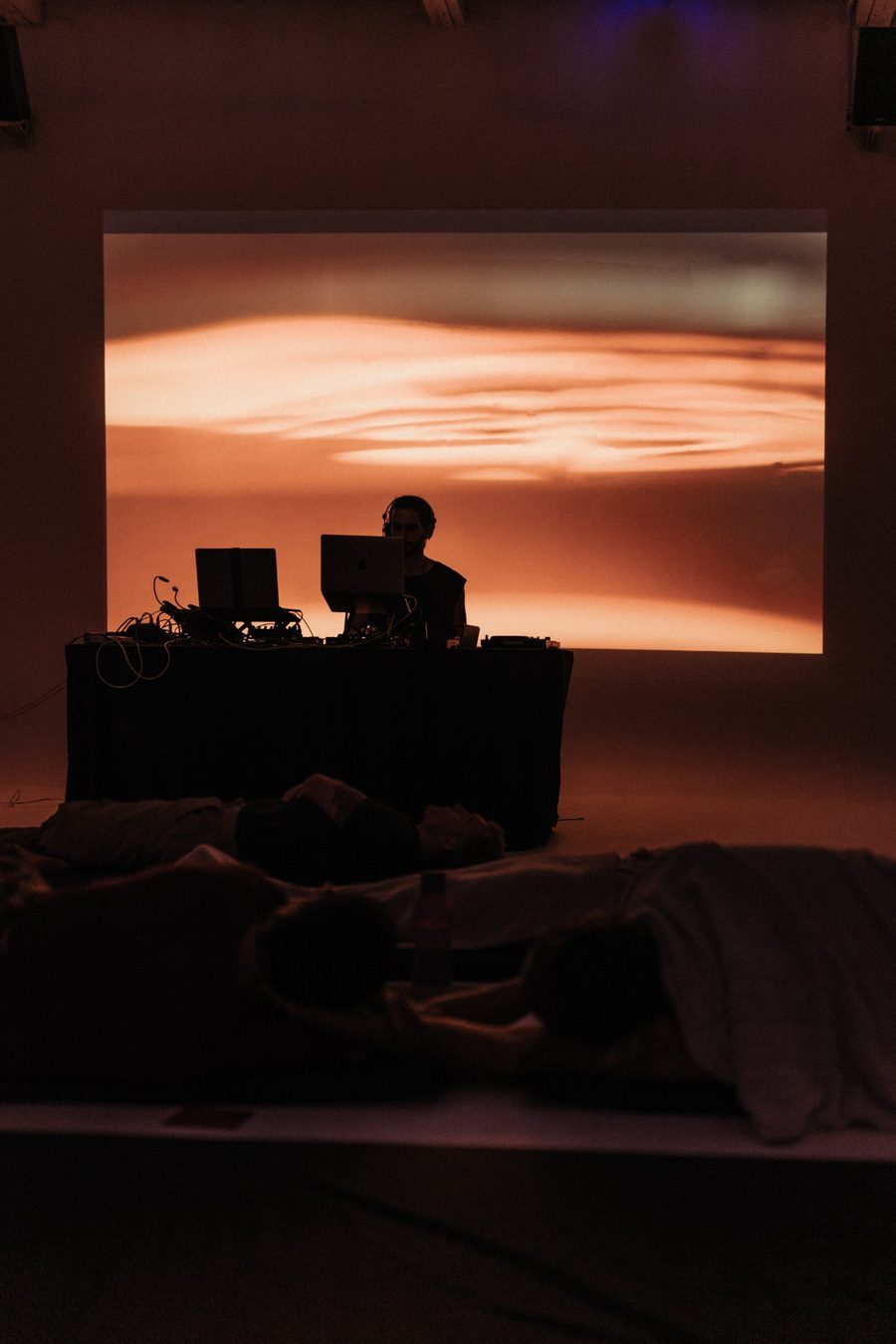 Silhouette with screen